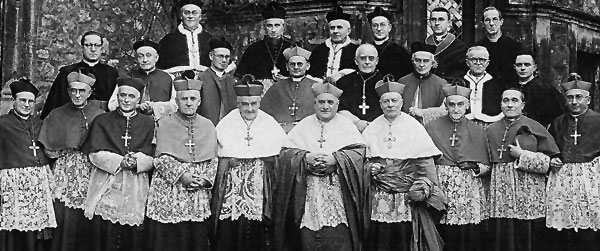 I vescovi del Nord Est in visita a Gheller. Lettera al Papa sul fine vita -  Tribuna di Treviso